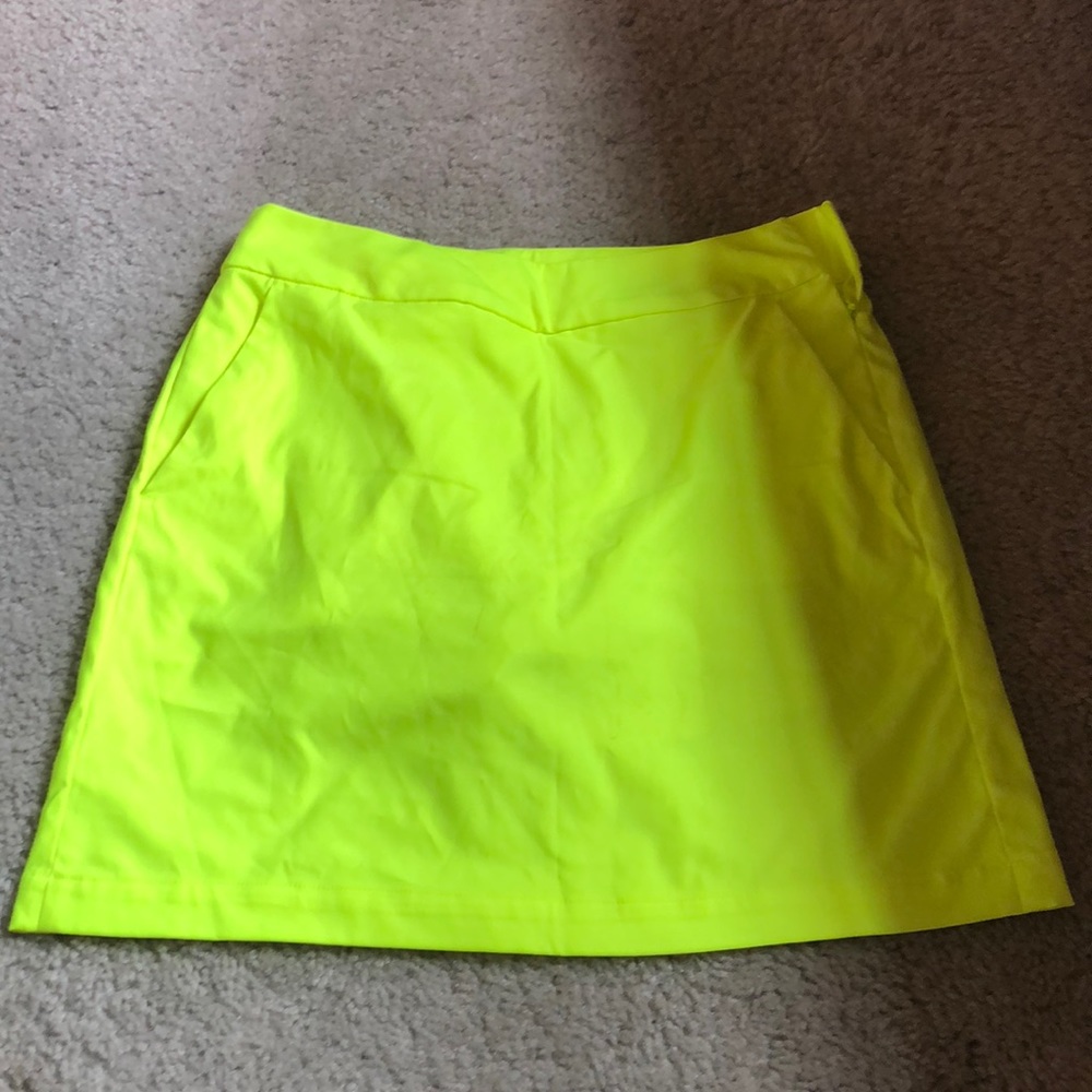 Nike golf women’s skirt neon yellow